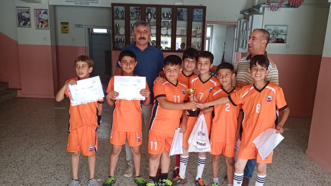 Eyyübiye Bahar Şenlikleri Futbol Turnuvası Birincisiyiz!